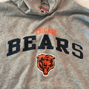 Mens size 2XL NFL Chicago Bears Hooded Sweatshirt. Gray
